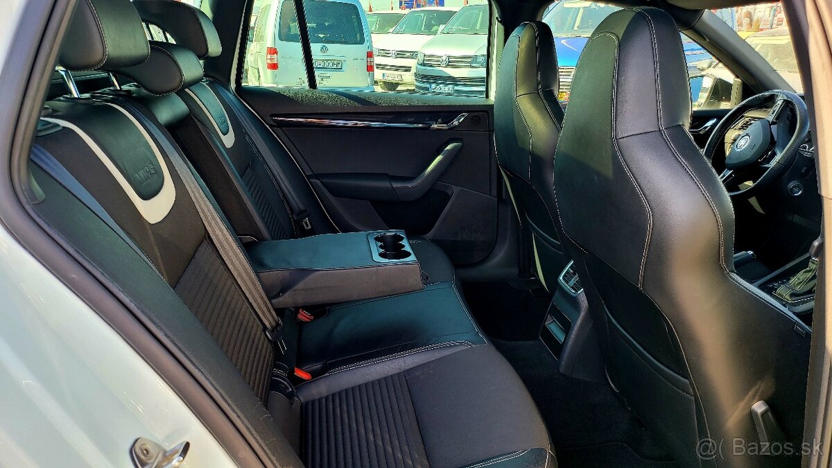 Škoda Octavia Combi 2.0 TDI DPF RS DSG - 8