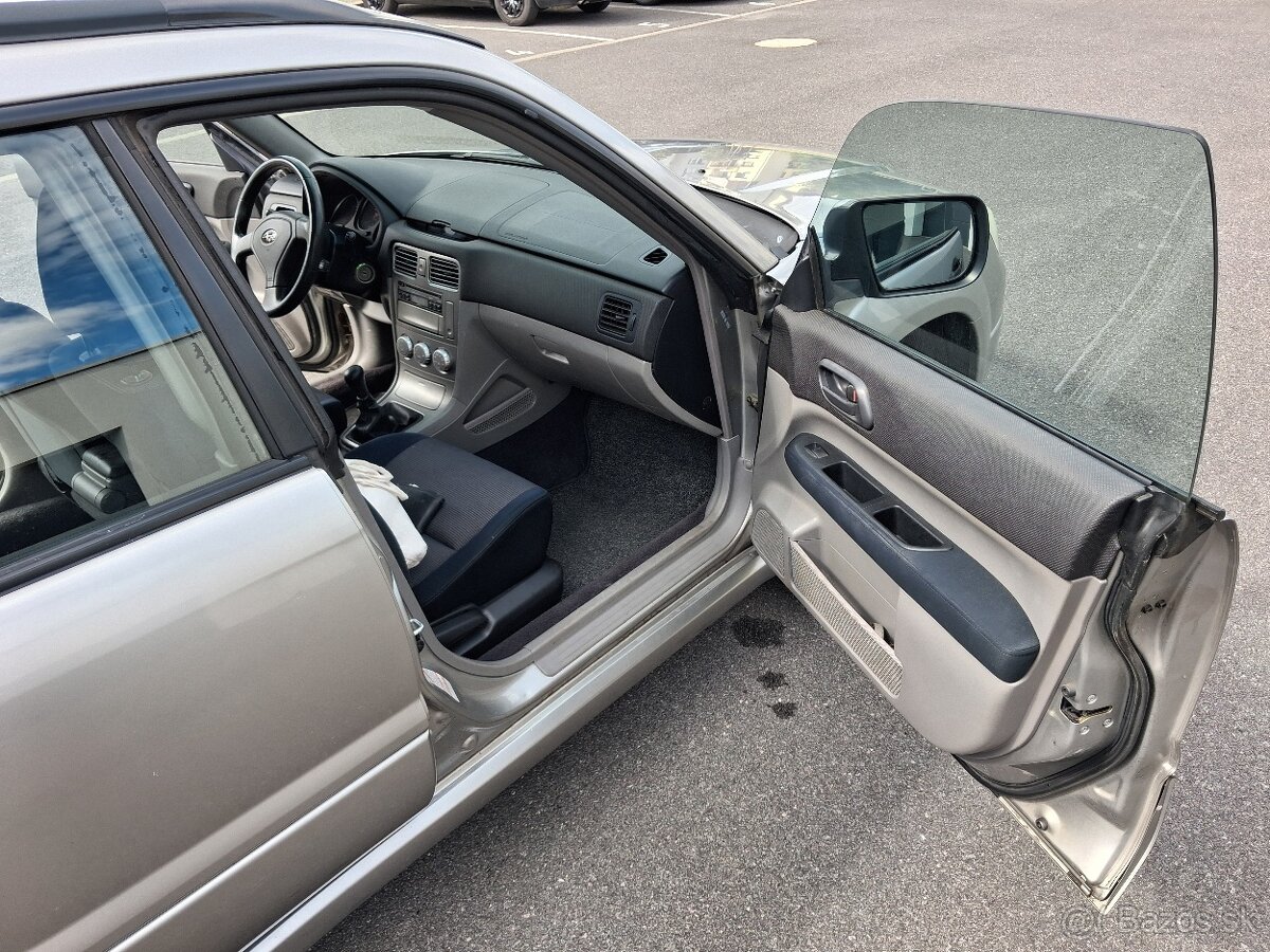 Subaru Forester 2.0 SG5 4x4 - 8