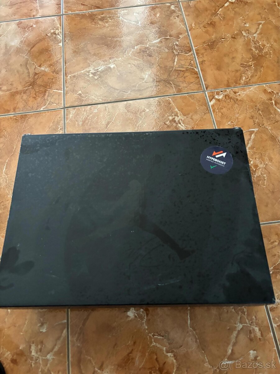 Jordan 4 black cat 2025 - 8