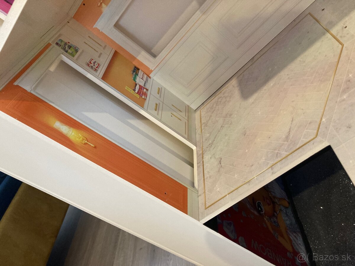 Rainbow High domček kolej - 8