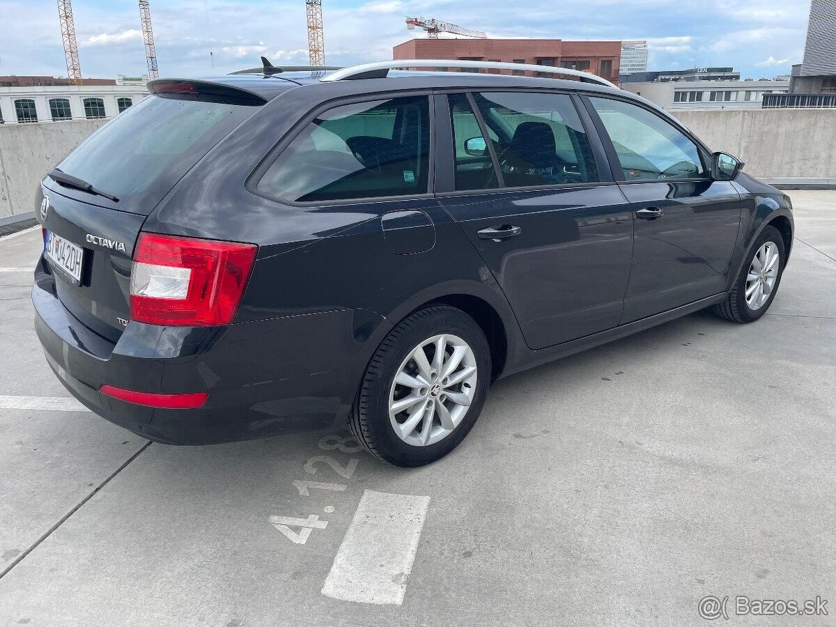 ŠKODA Octavia 2.0 TDI DSG - 8