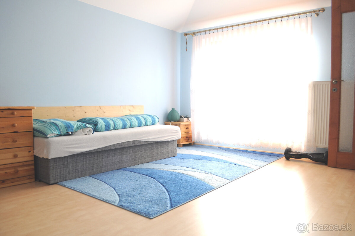 Predám 6-7 izbový dom - 8