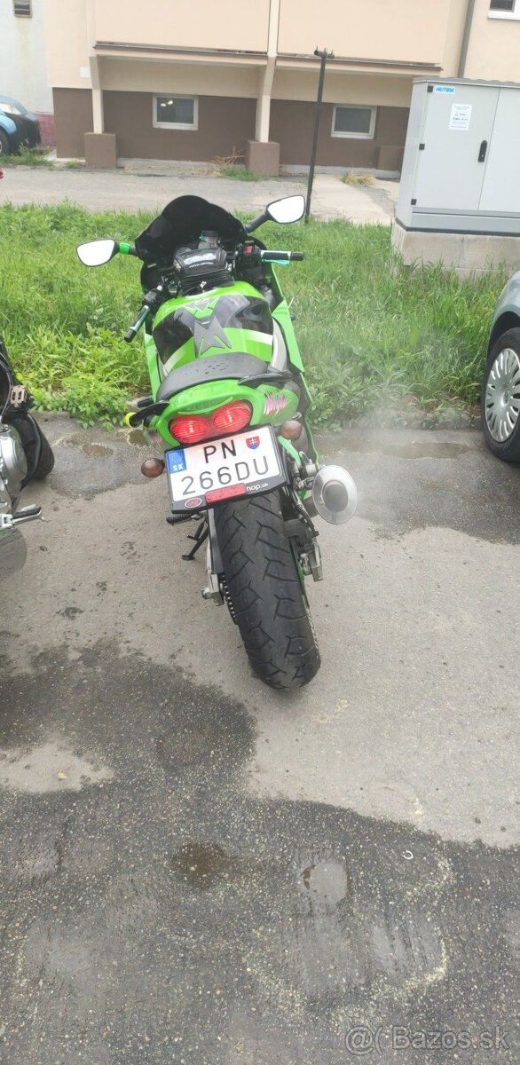 Kawasaki ninja zx6r - 8