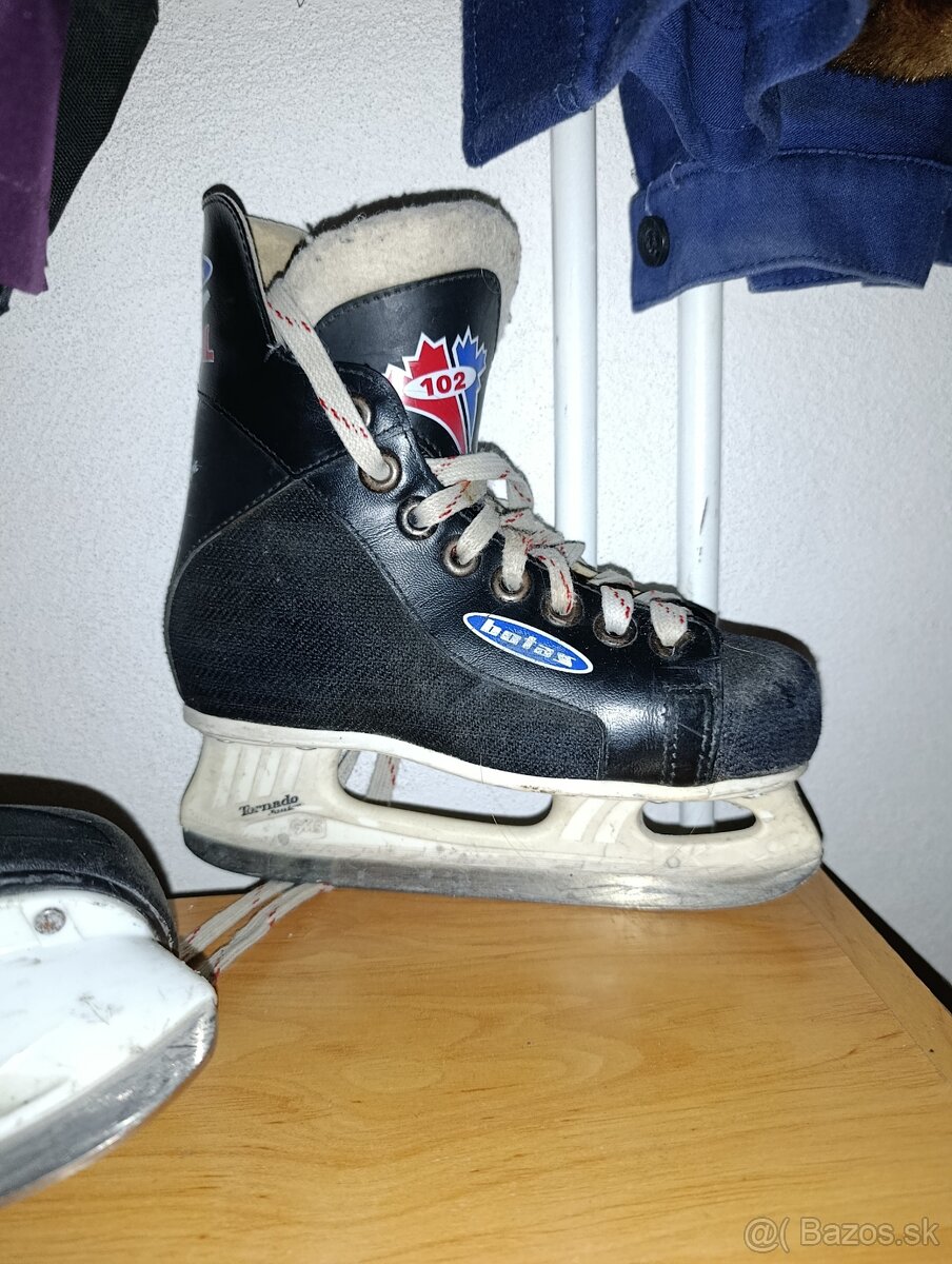 Hokejova výstroj,korčule - 8