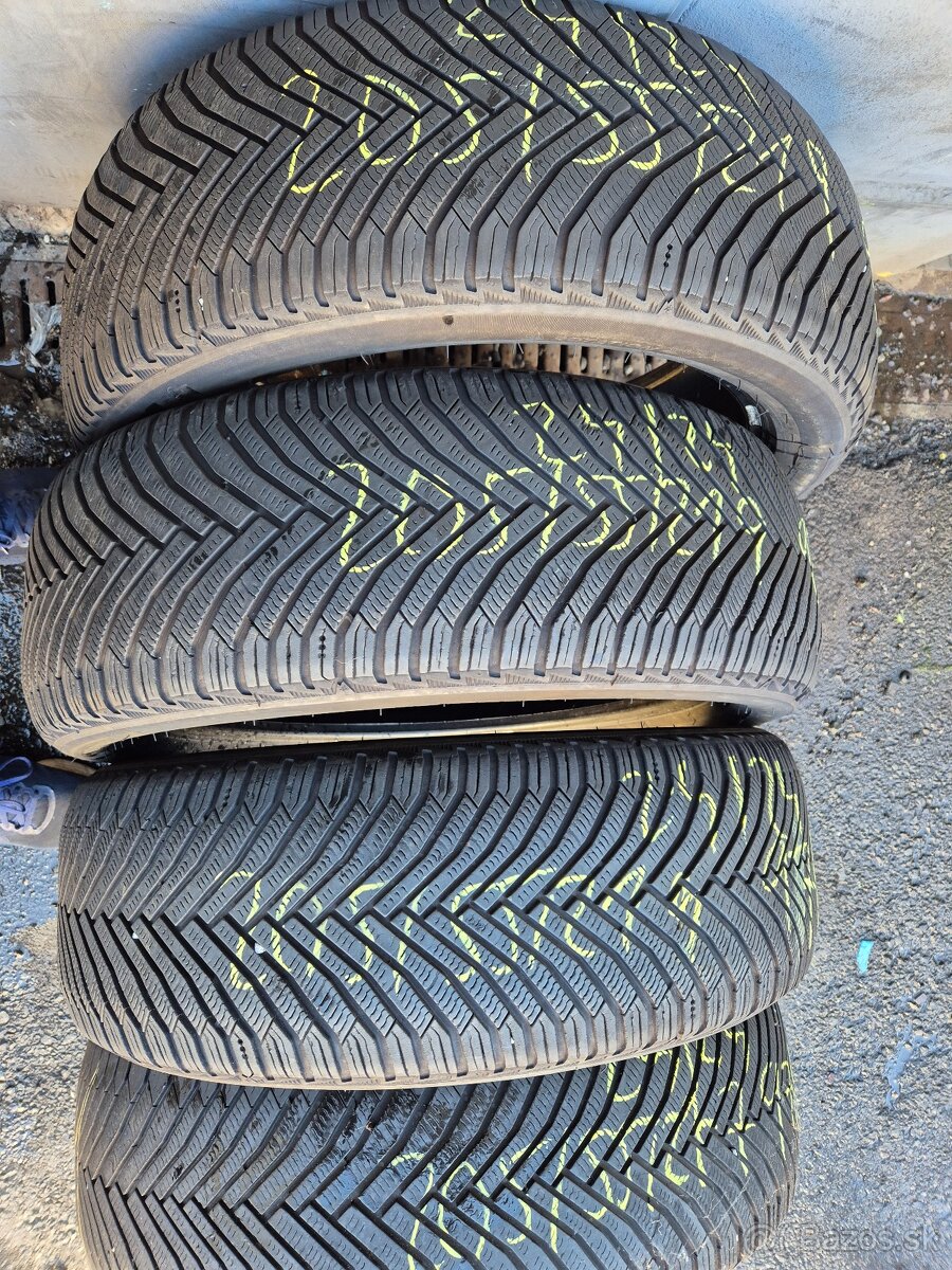 Predam zimne pneu 205/55R19 Michelin - 8
