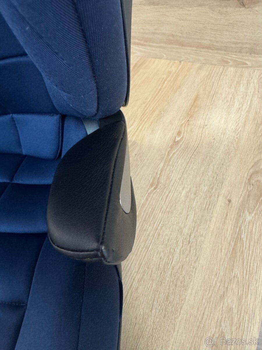 Autosedačka od 3 do 12 rokov (15 – 36 kg) - 8