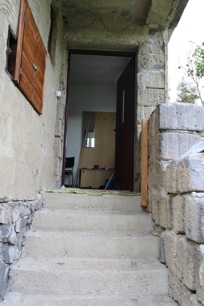 SPEKTRUM REALITY- Na predaj 4-izbový rodinný dom s pozemkom - 8