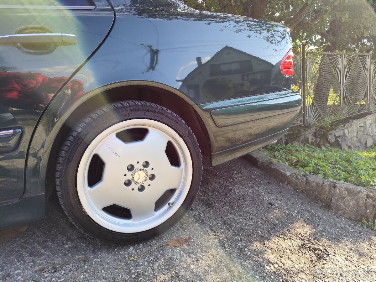 Monobloky Mercedes Benz r18 - 8