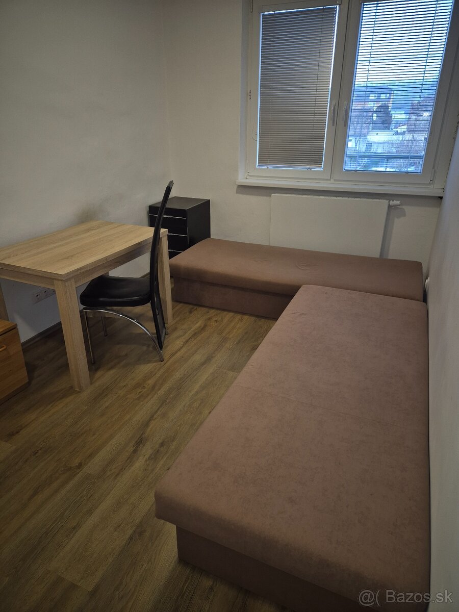 IZBA DO PRENÁJMU V KN. - 8