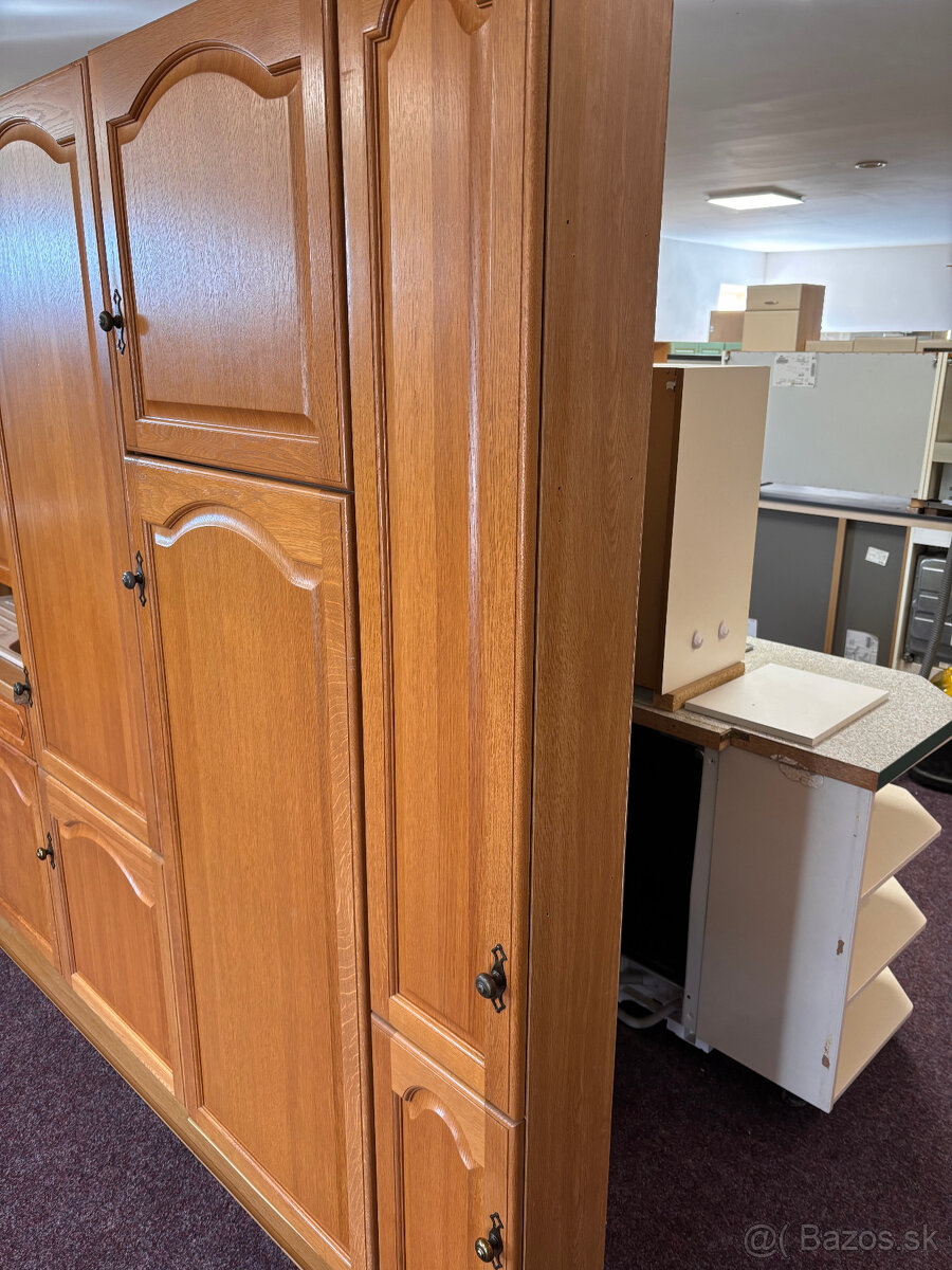 Kuchyne masiv SIEMENS - 8