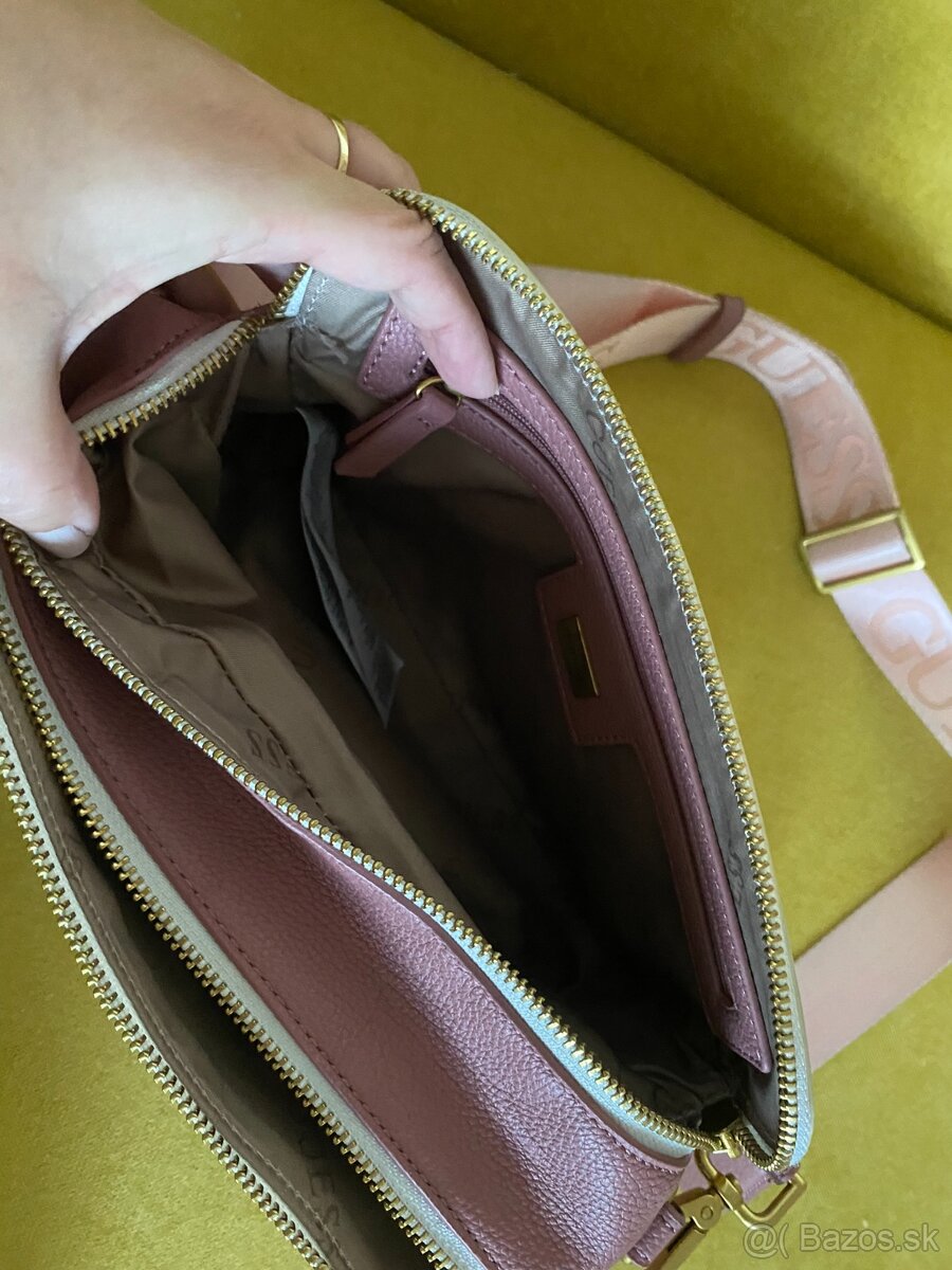 Kabelka Guess RAINEE - 8