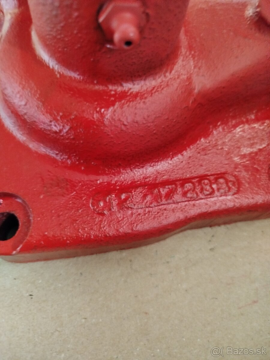 Vodné čerpadlo Zetor 25 - 8