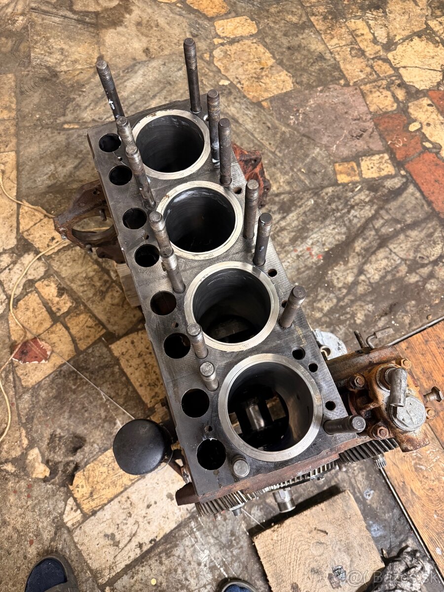 Motor Zetor 6901 po GO - možnosť zápočtu vášho motora - 8