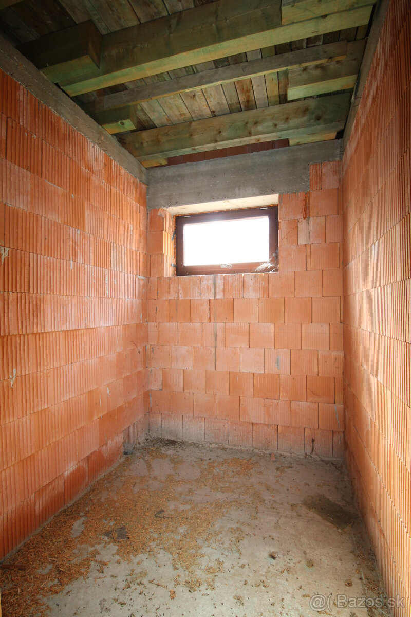 EXKLUZÍVNE Predaj rodinný dom Trstice - 8