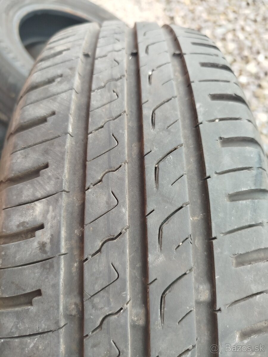 Pneumatiky 185/65 R15 - 8
