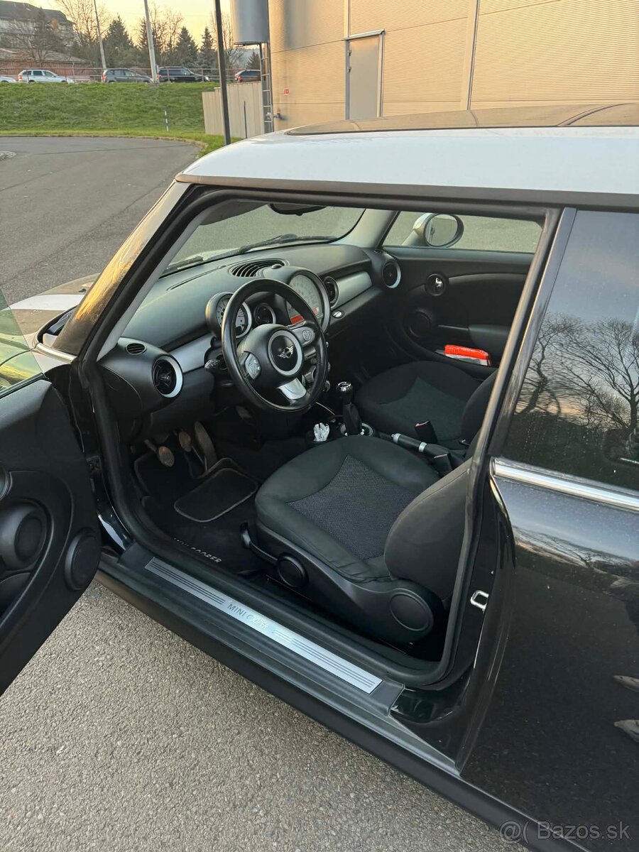 Mini Cooper BMW 1.6 81kw - 8