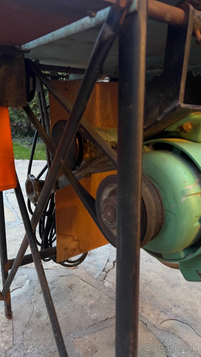 Cirkulár/hoblovačka - 8