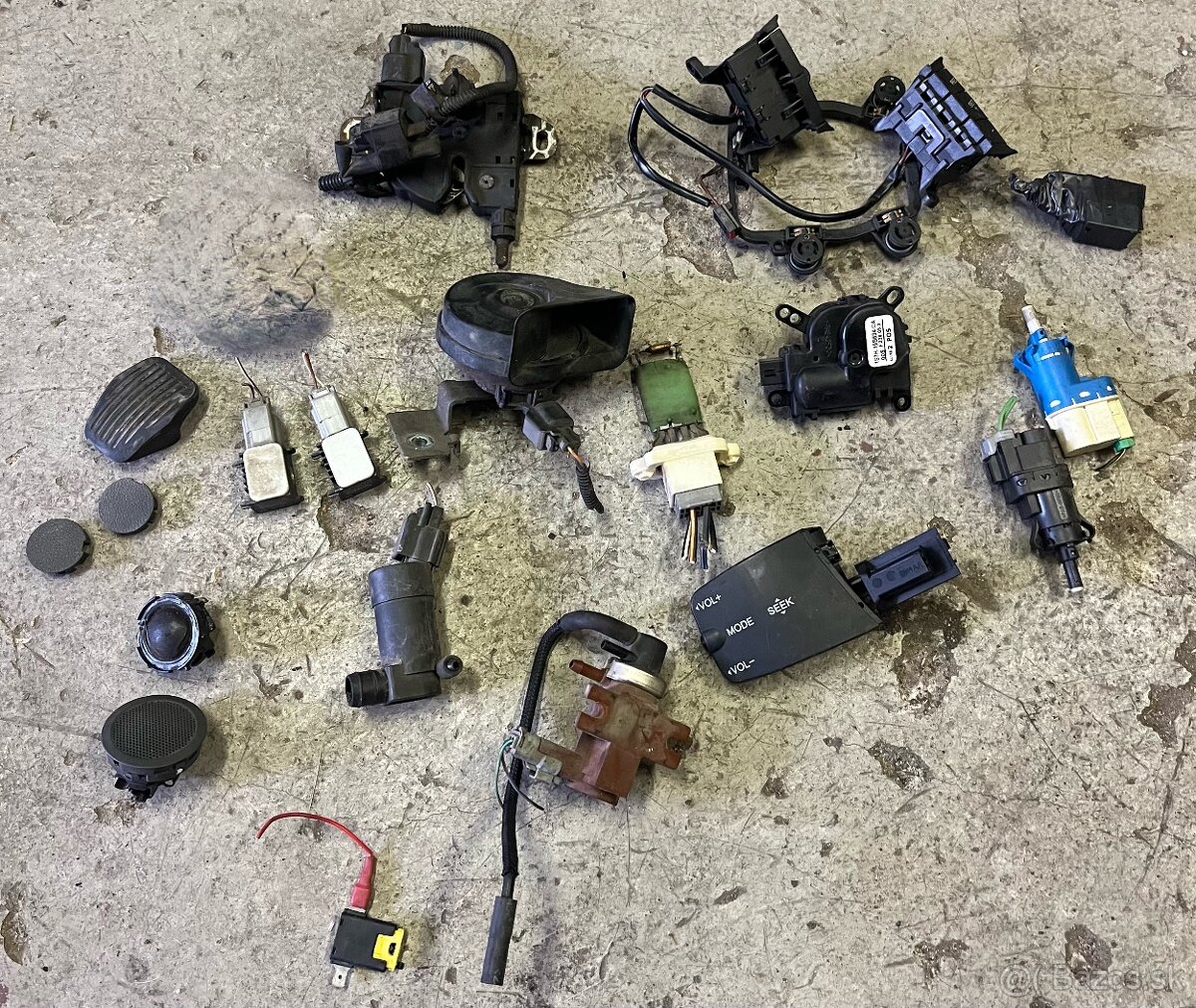 Predam vsetko za 100e Ford Focus MK2 - 8