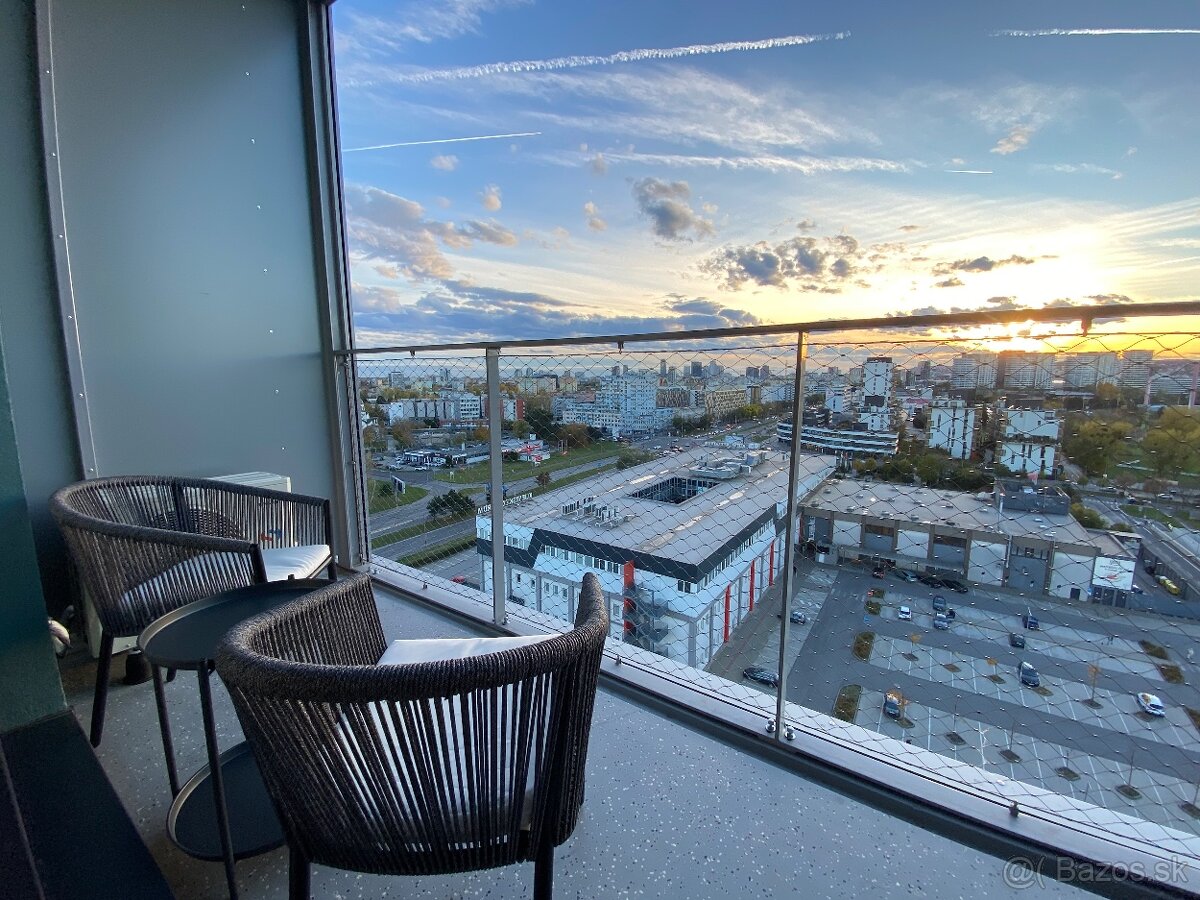 1-izbový byt na prenájom, Bratislava - 8