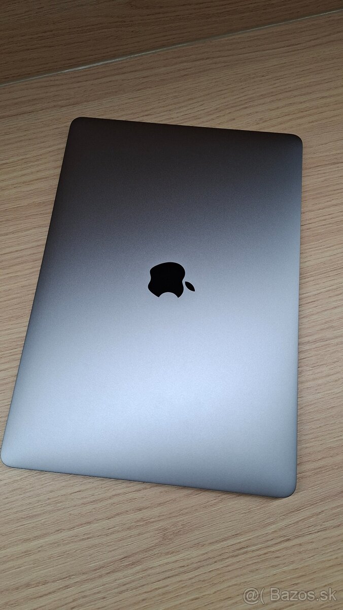 MacBook pro M1 - 8
