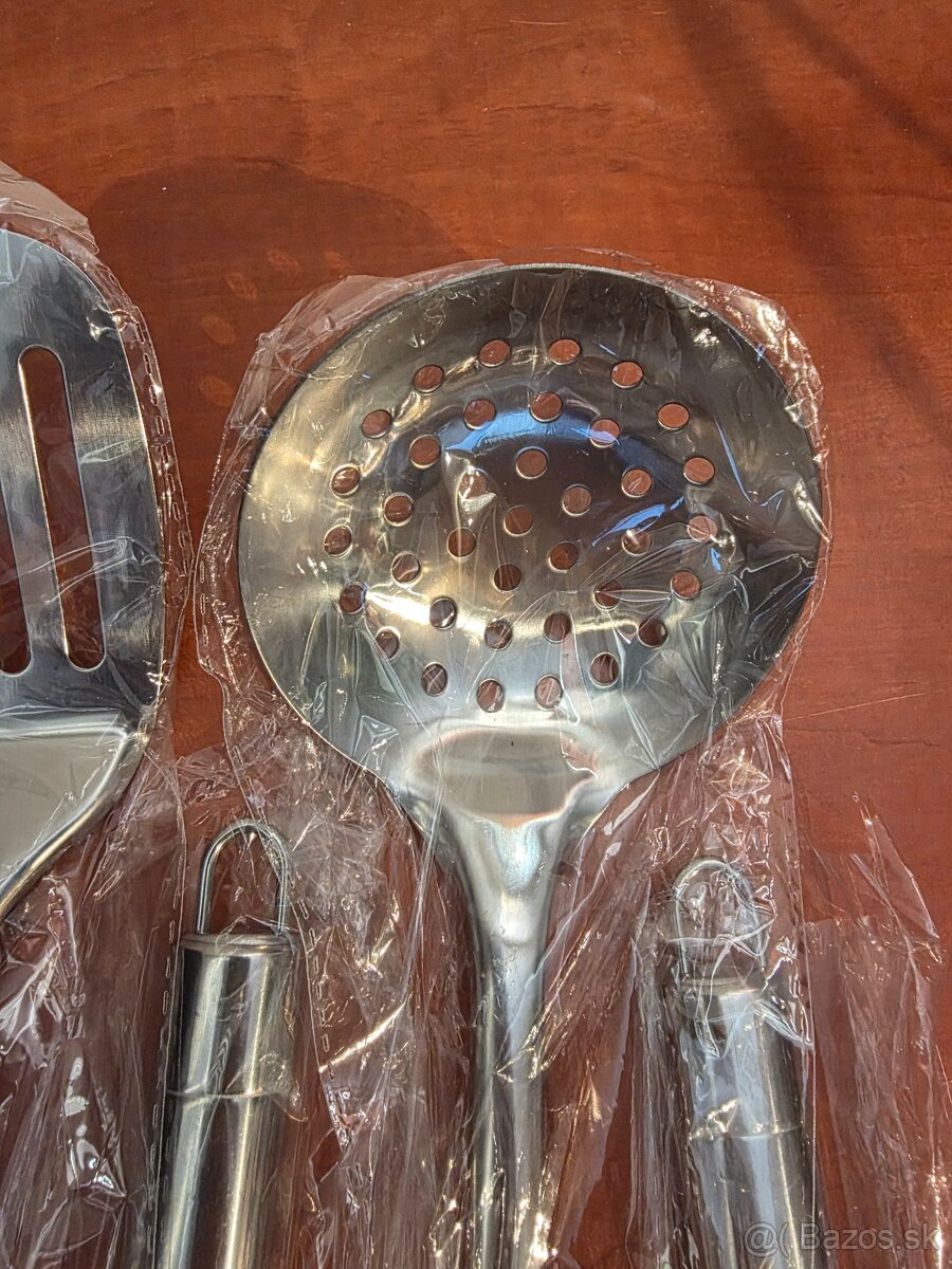 Nerezová sada kuchynského náradia (5 kusov) - 8