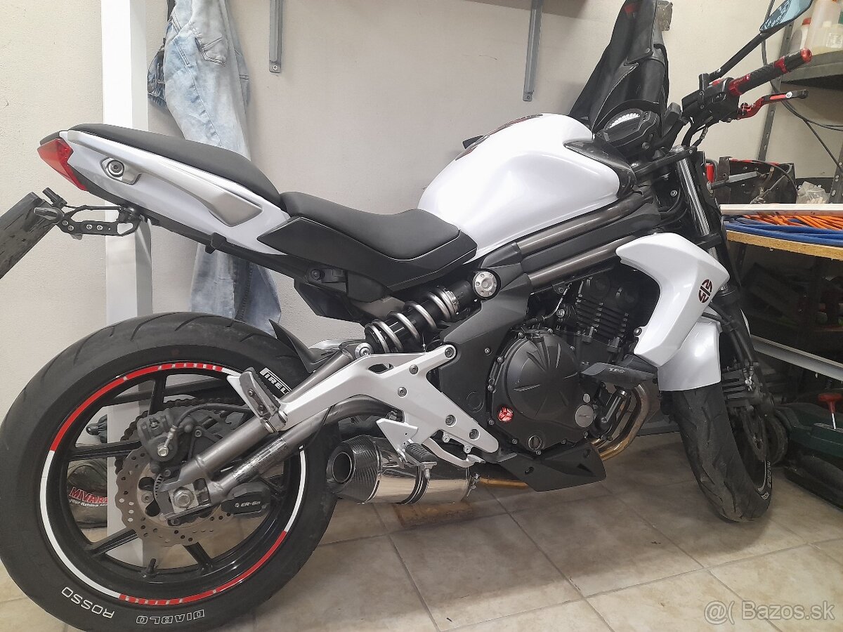 Kawasaki ER-6n ABS – TOP STAV – r. 2012 - 8