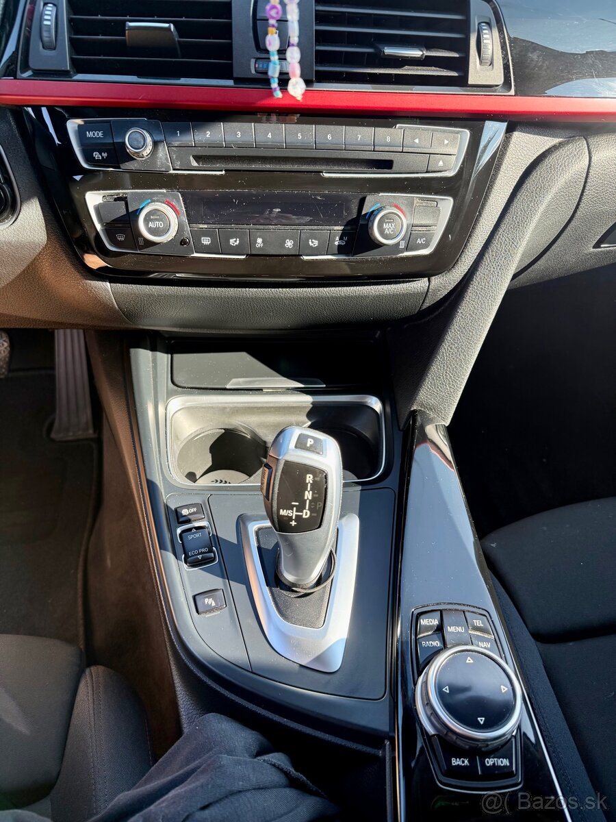 Predám bmw F31 320d xdrive - 8