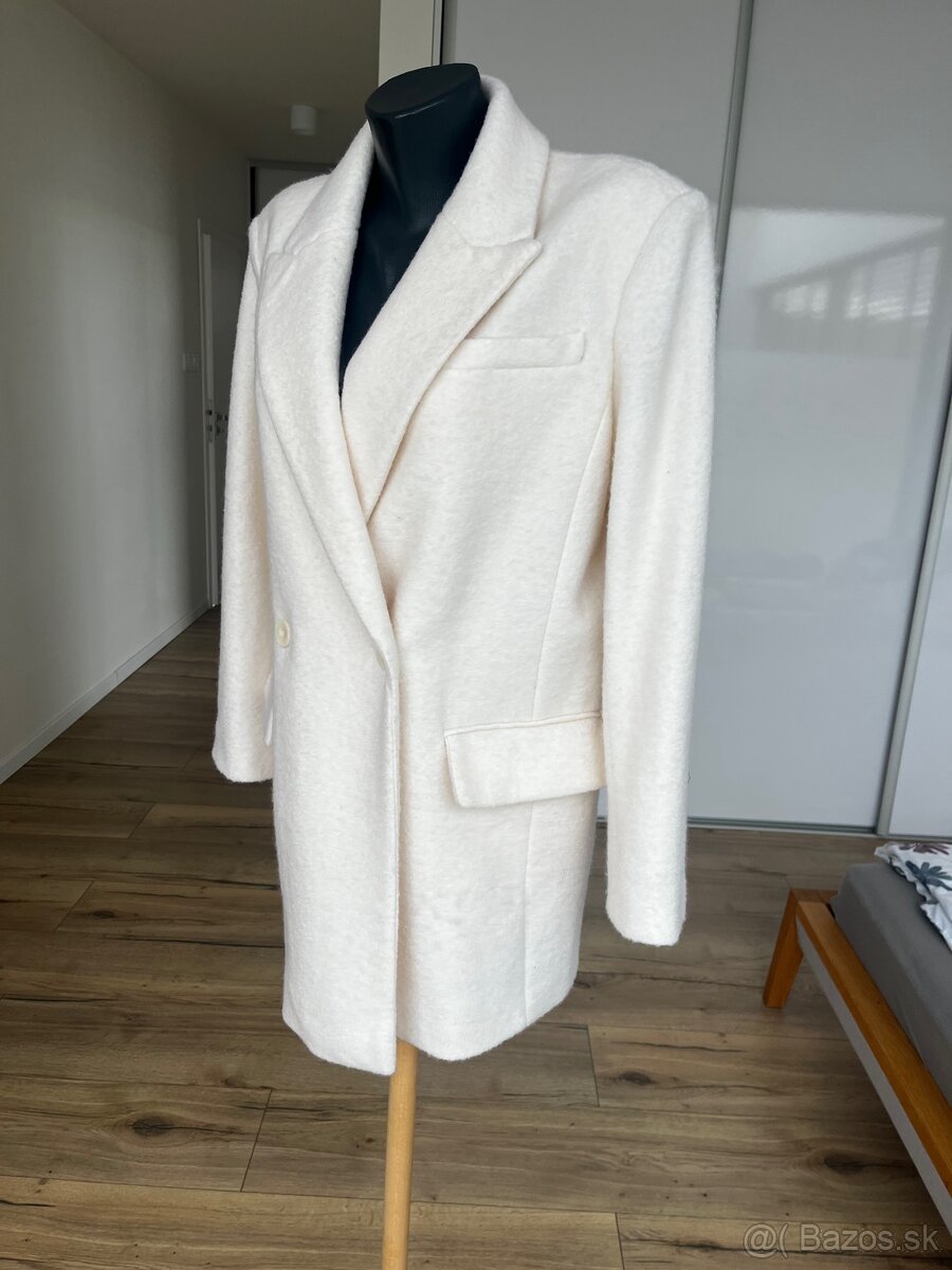Vlneny kabát Zara - 8