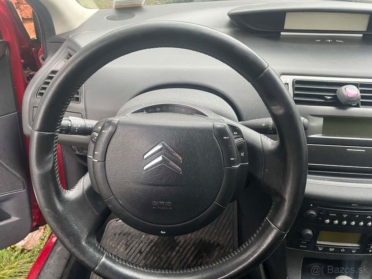 Predám Citroen C4 1.4 VTI 65kw - 8