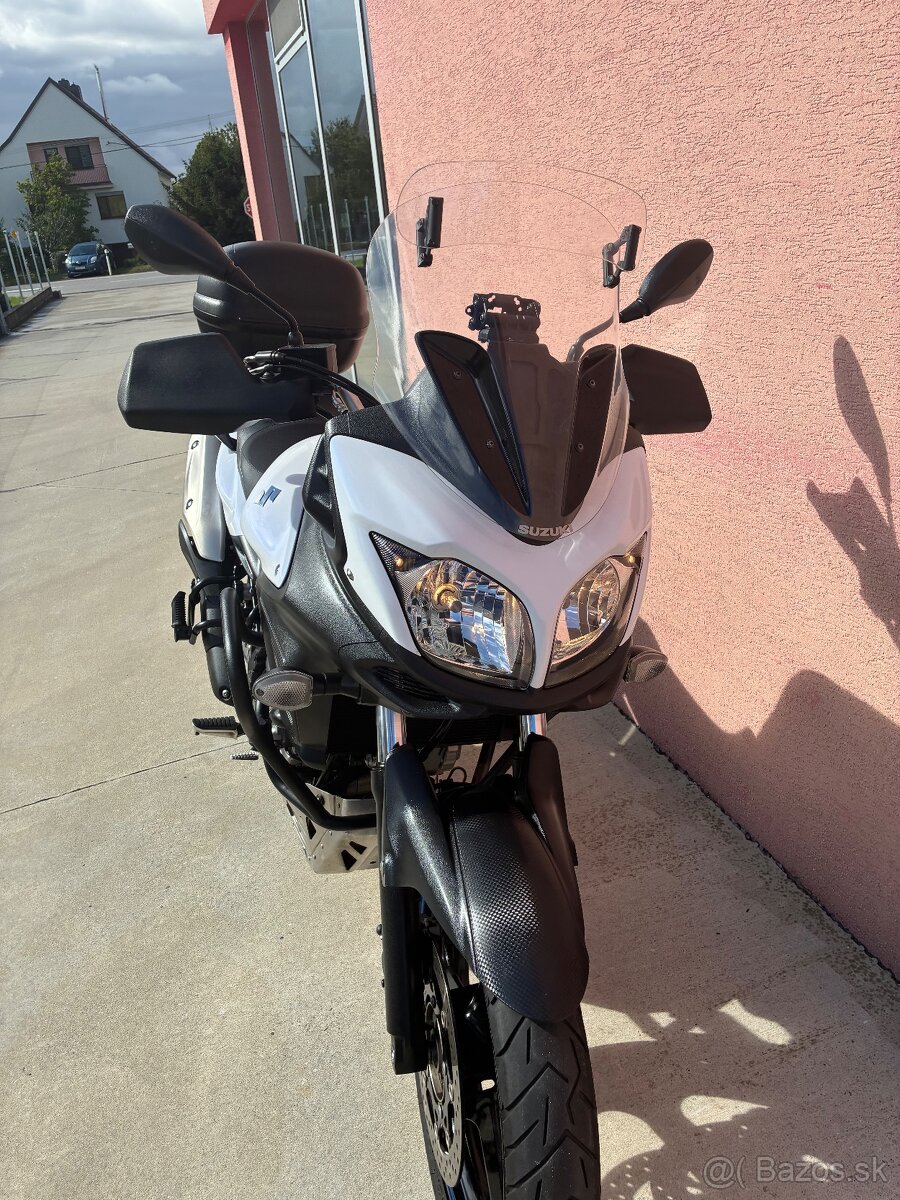 Suzuki DL 650 Vstrom - 8