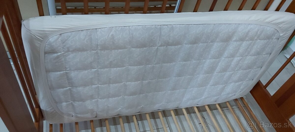 DREVENÁ DETSKÁ POSTIELKA Z MASÍVU - 8