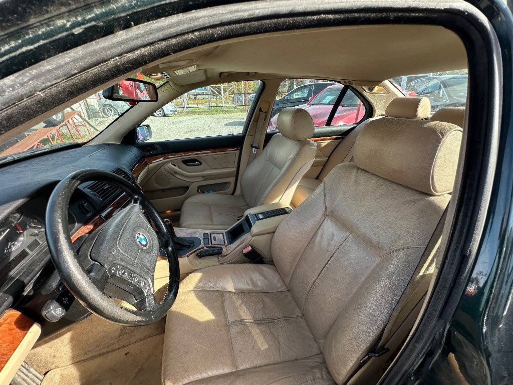 BMW Rad 5 523 i A/T - 8