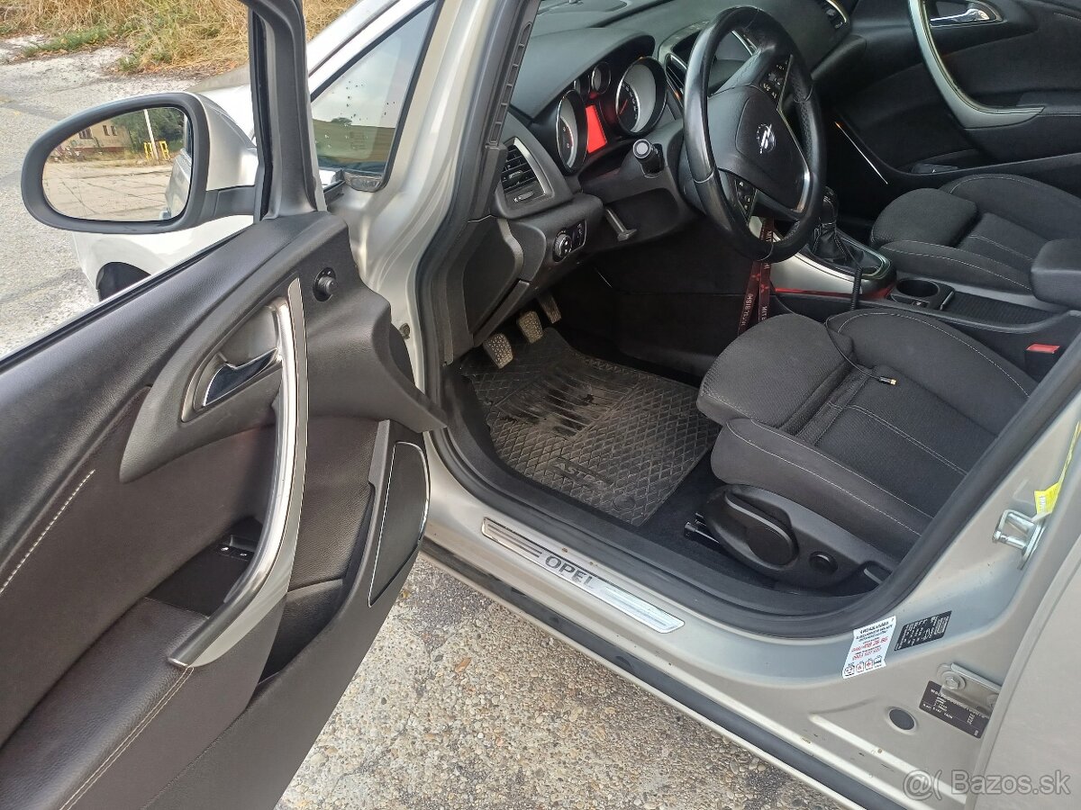Opel astra J 1.7cdti - 8