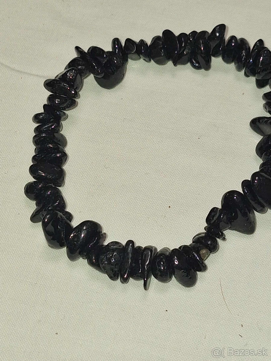 STARÝ NÁHRDELNÍK - 8