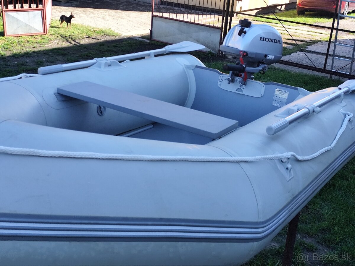 Nafukovací čln lodný motor Honda - 8