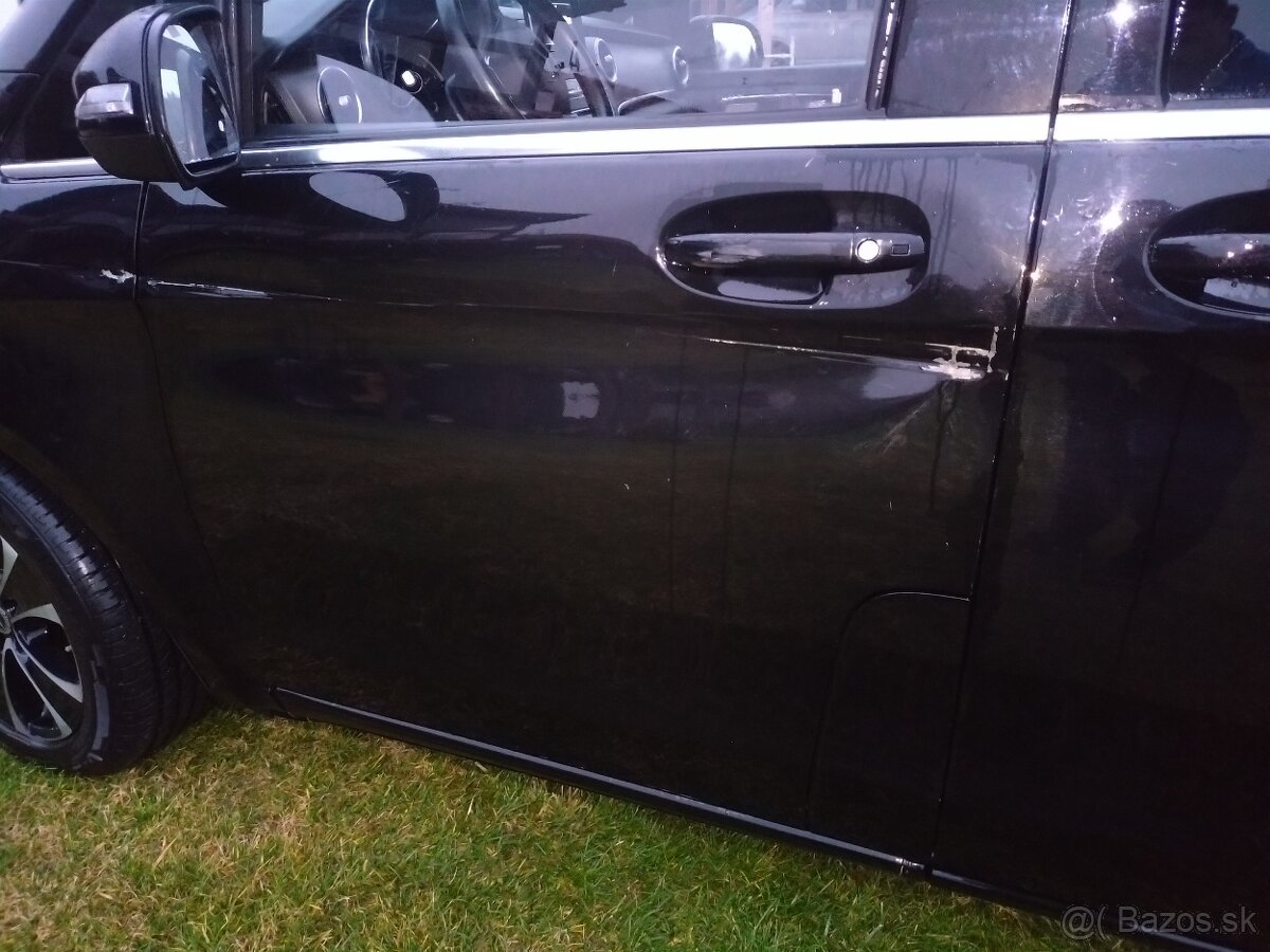 Mercedes V 250 extralog-poskodene - 8