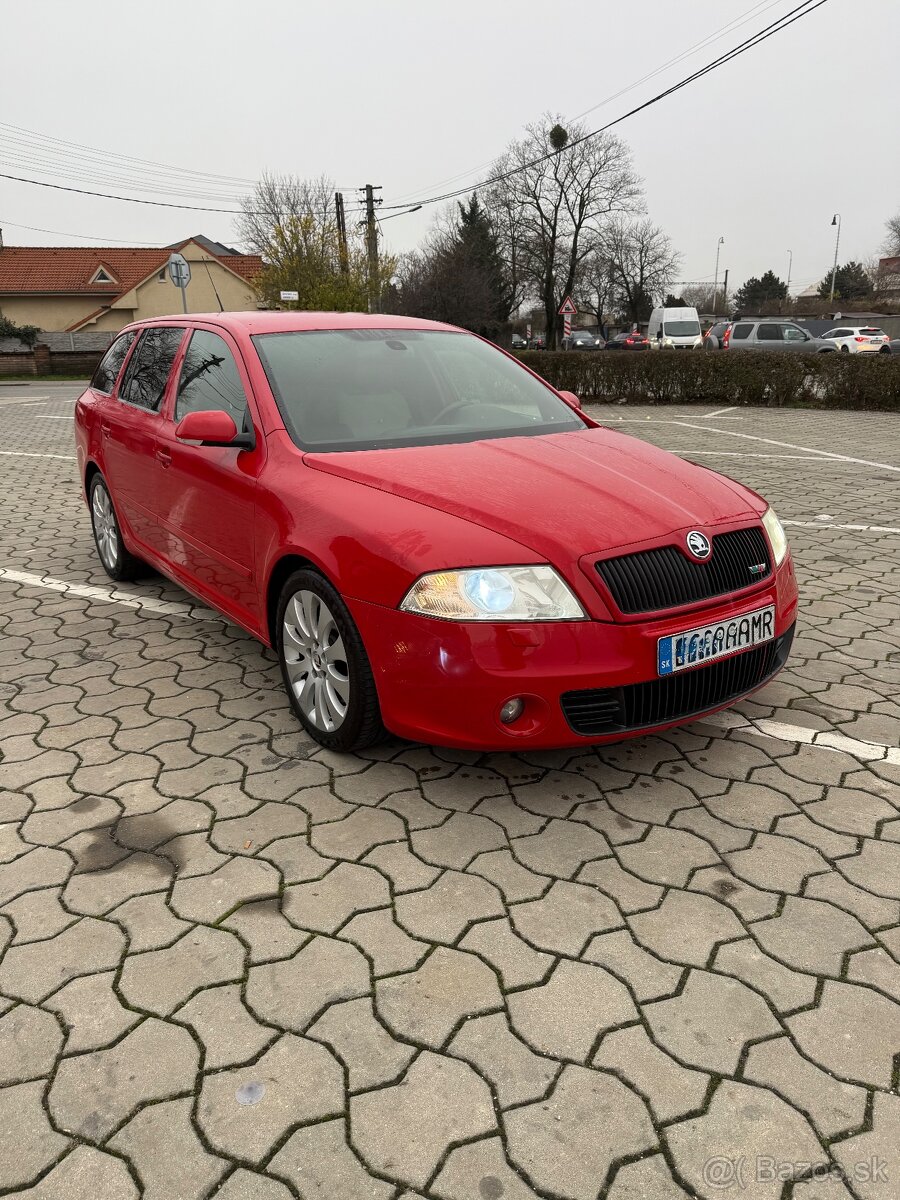 Predam peknú Octaviu 2 1.6 fsi prerobené na rs - 8