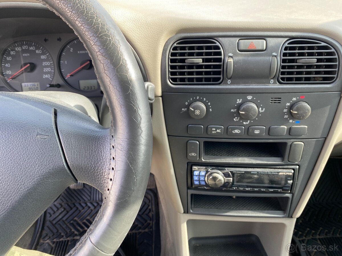 Volvo V40, 1.9D, 75Kw 2003 - 8