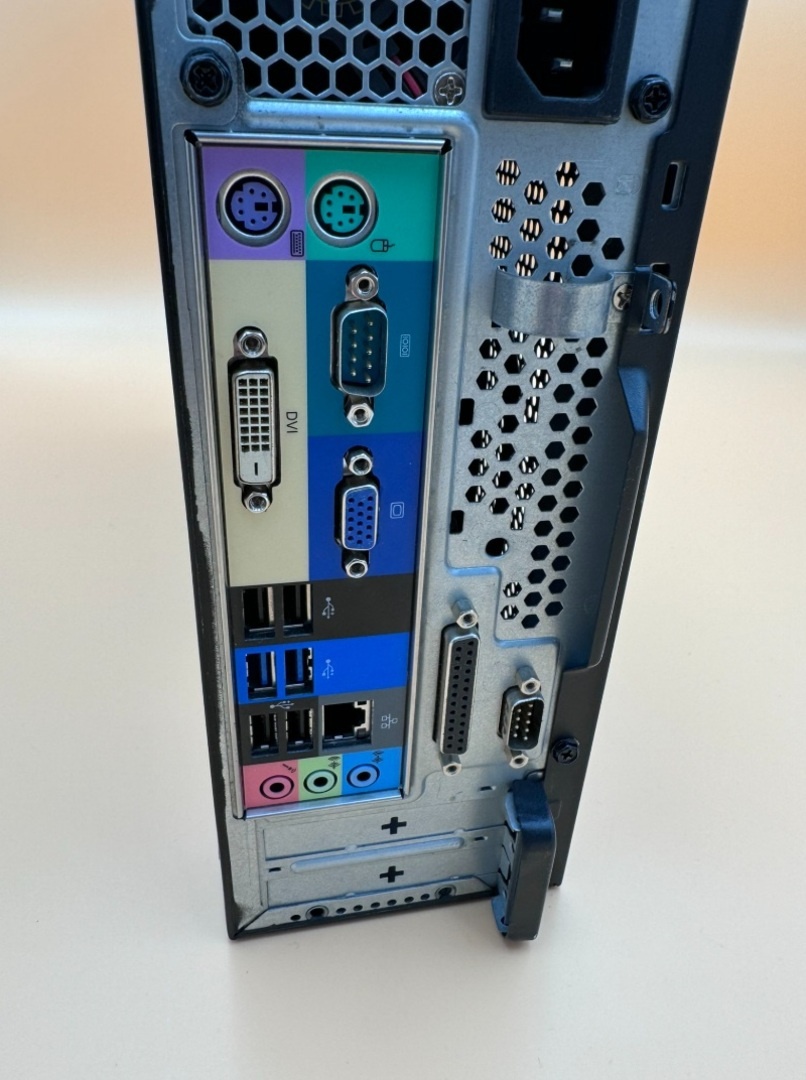 Počítač ACER SFF.Intel AMD A8 4x3,10GHz.8gb ram.120gb SSD. - 8