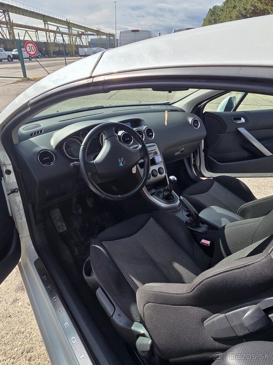 Predám Peugeot 308 cca kabriolet - 8