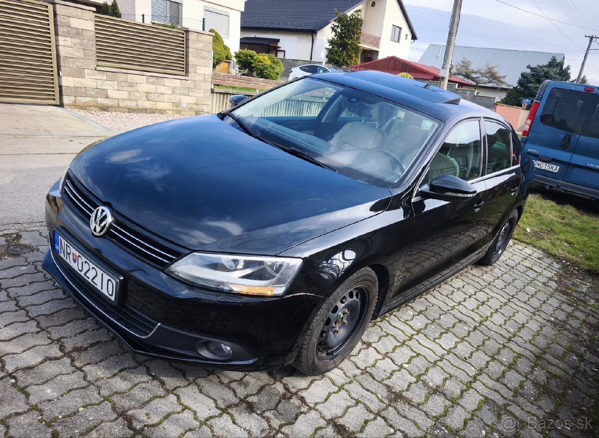 VW Jetta 1.6TDI DSG - 8
