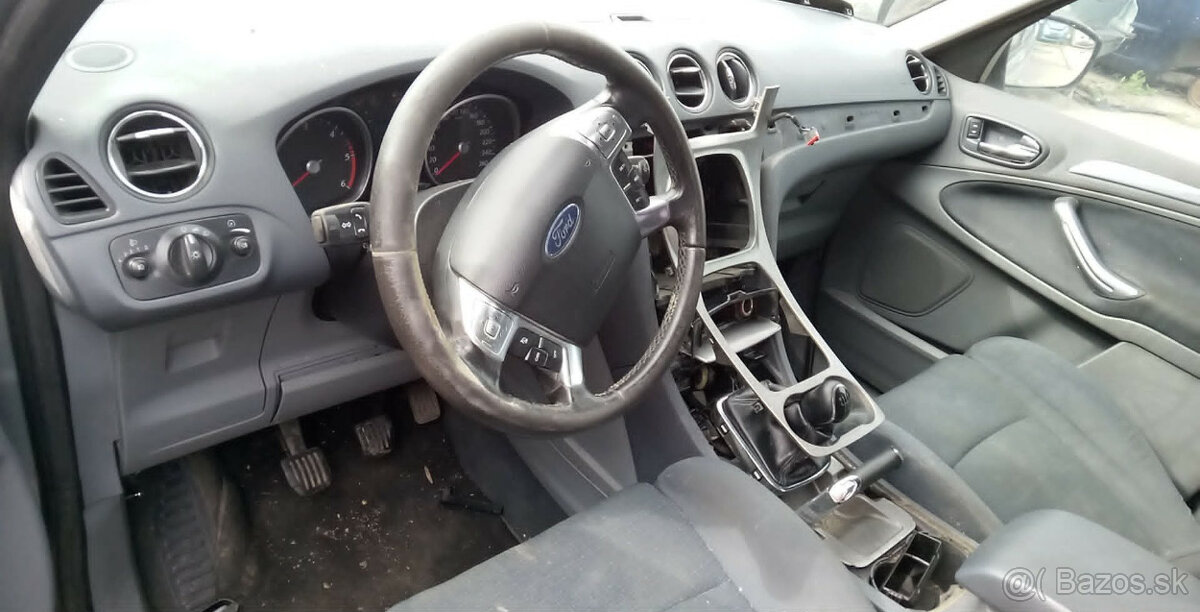 Ford S-Max 1,8tdci 92kw - 8