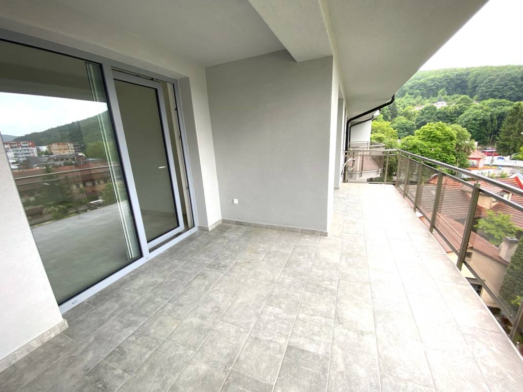 RADO | Nový dvojizbový byt s obrovskou loggiou - Trenčianske - 8