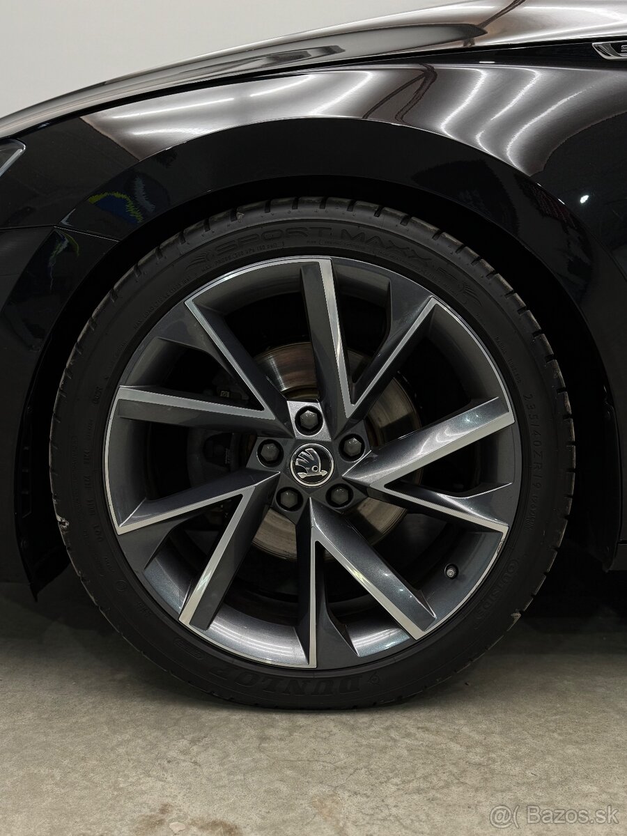Škoda Superb Combi 2.0 TDI Sportline DSG - 8