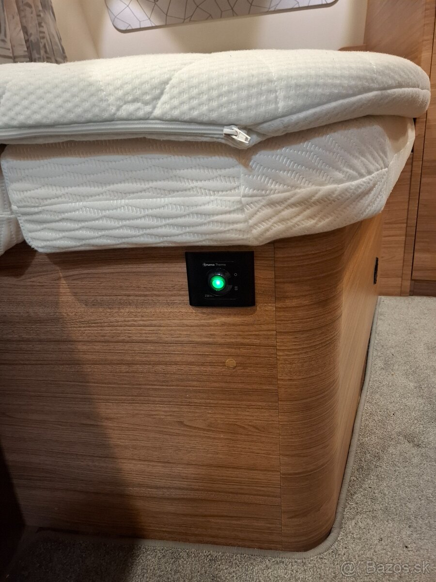 Obytný príves Weinsberg cara one 450fu - 8