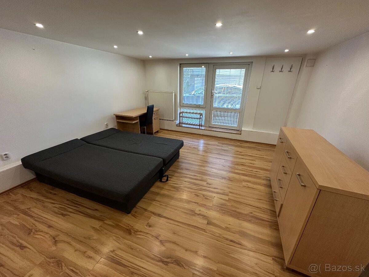 1 izbový byt 42m2 - 8