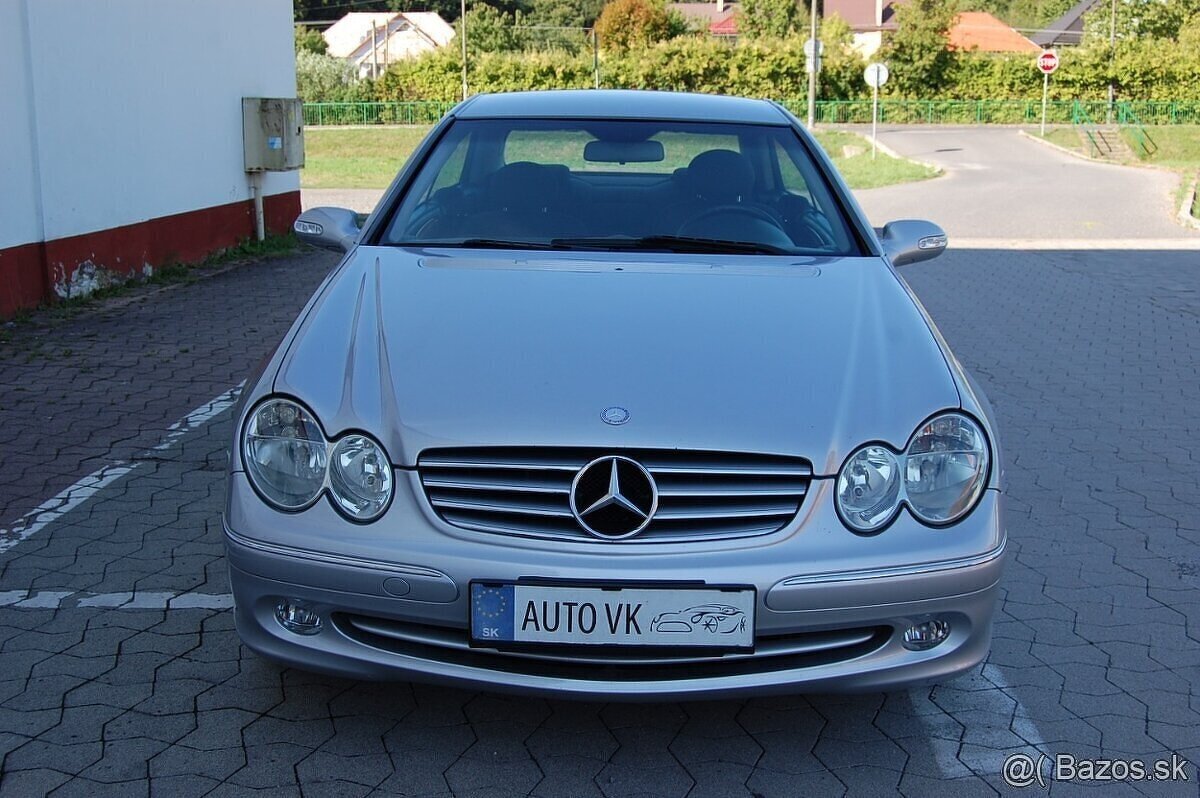 Mercedes-Benz CLK - 8