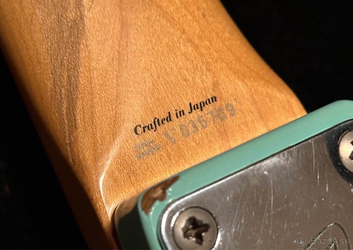 Fender Mustang MIJ 1997 - 8