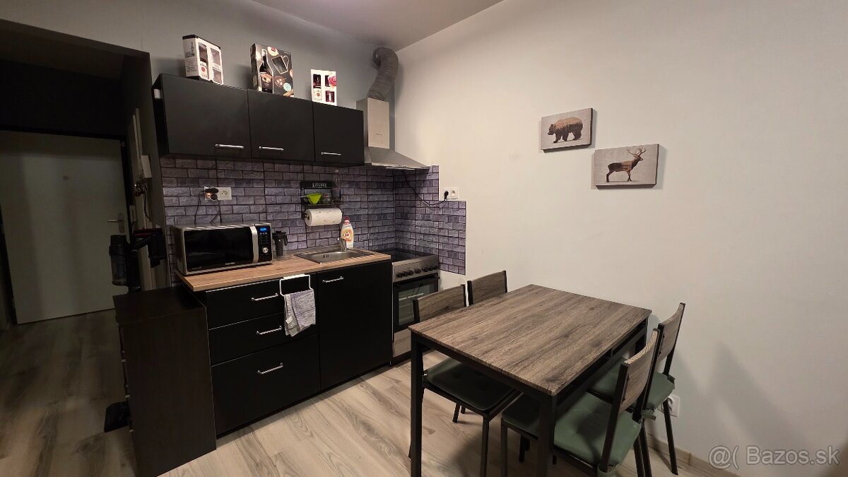 Predám 1izbový byt Slnečnice Petržalka-BA - 8