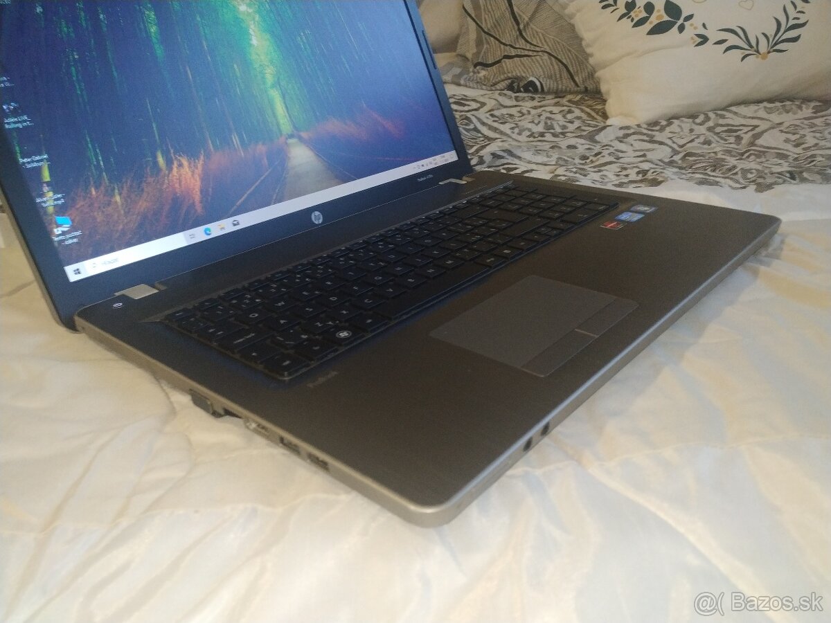 HP ProBook. Intel - i5. 8 GB. 17,3"HD+.640 GB. - 8